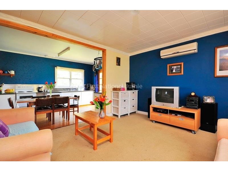 19 Old Surrey Road, Burnie TAS 7320