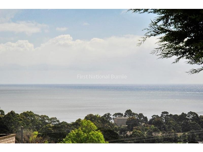 19 Old Surrey Road, Burnie TAS 7320