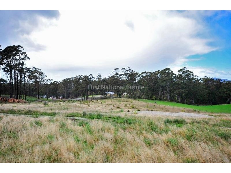 16 Allegra Drive, Heybridge TAS 7316