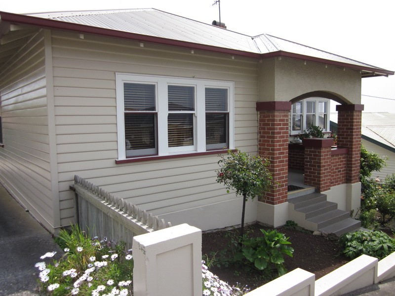 8 Wood Street, Burnie TAS 7320