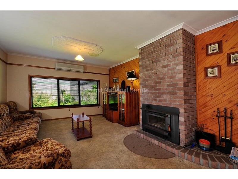 8 Gibbons Street, Wynyard TAS 7325