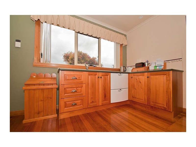 16 Deacon Street, Burnie TAS 7320