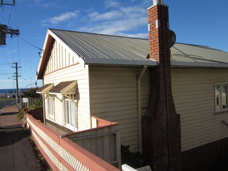 13 Queen Street, Burnie TAS 7320