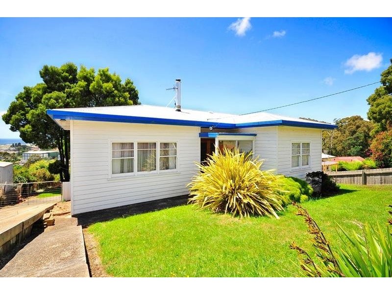 9 Myrtle Crescent, Emu Heights TAS 7320