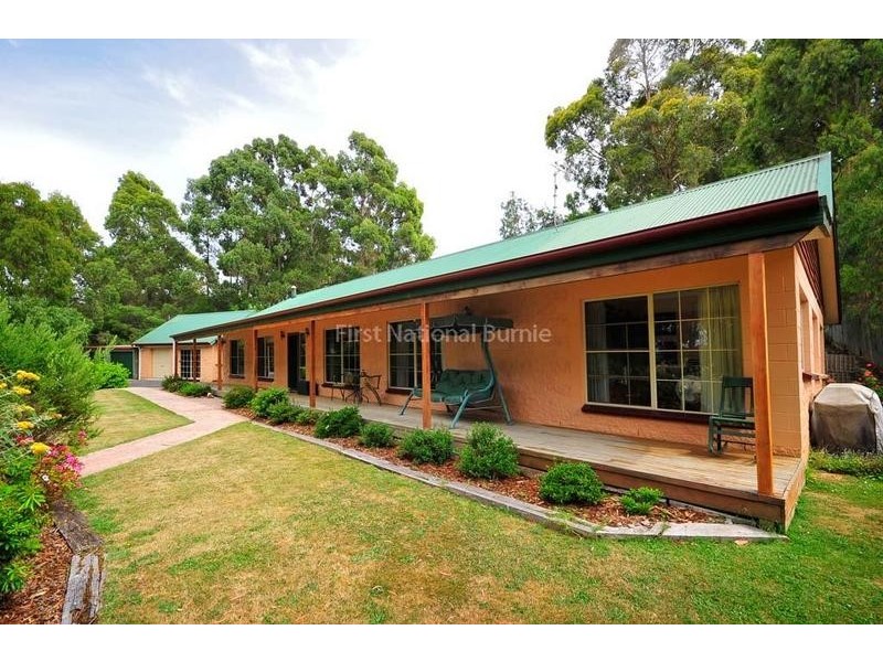 19 Old Cam Road, Somerset TAS 7322