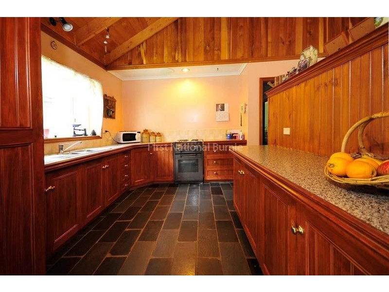 19 Old Cam Road, Somerset TAS 7322