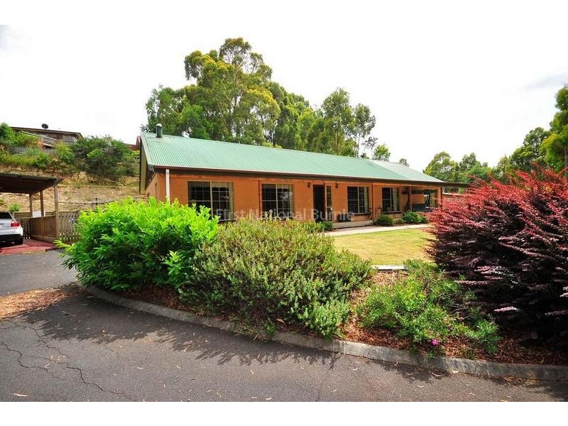 19 Old Cam Road, Somerset TAS 7322