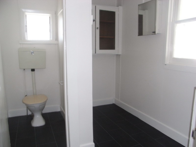 1/37 Falmouth Street, Somerset TAS 7322