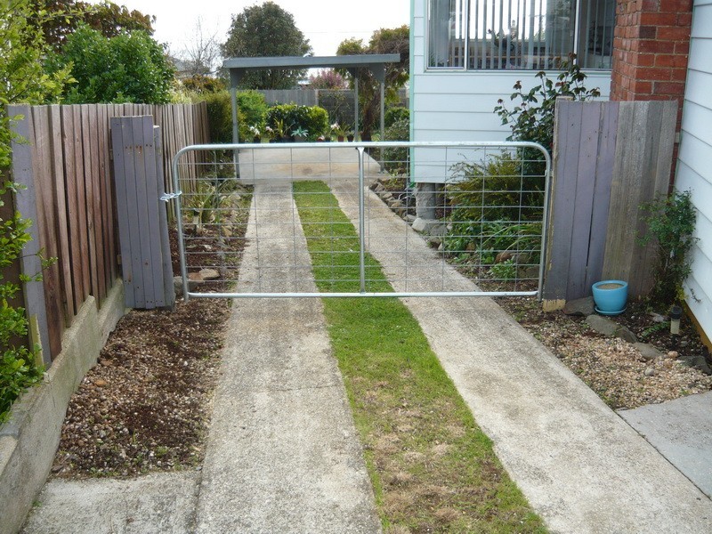 14 Oates Street, Burnie TAS 7320