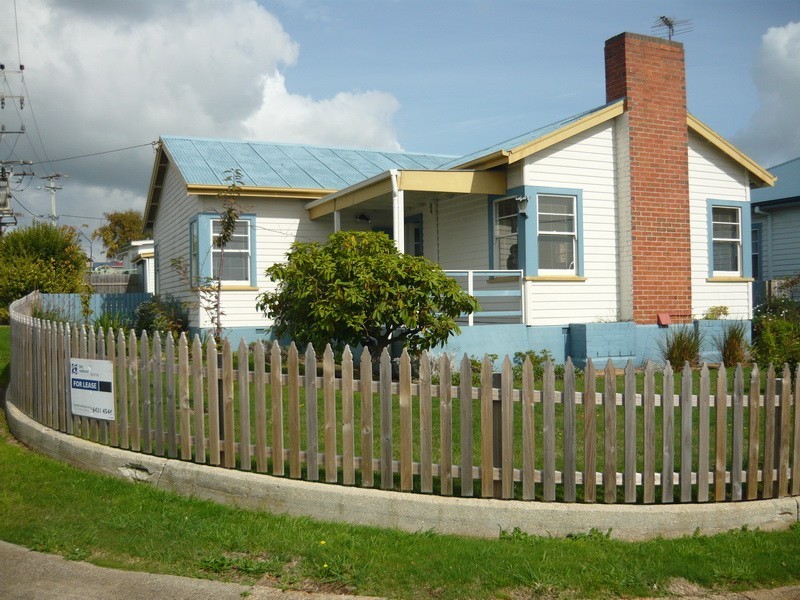 11 Oates Street, Burnie TAS 7320