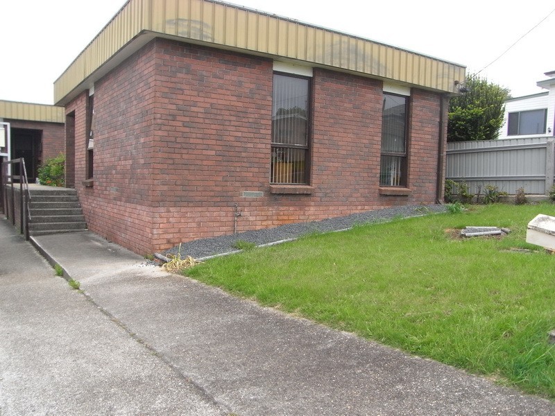 1/17a Sutton Street, Burnie TAS 7320