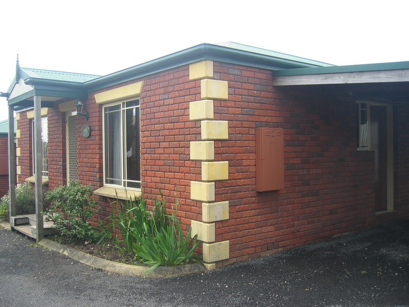 2/21 Abbott Street, Burnie TAS 7320