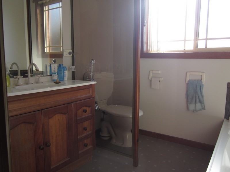 2/21 Abbott Street, Burnie TAS 7320