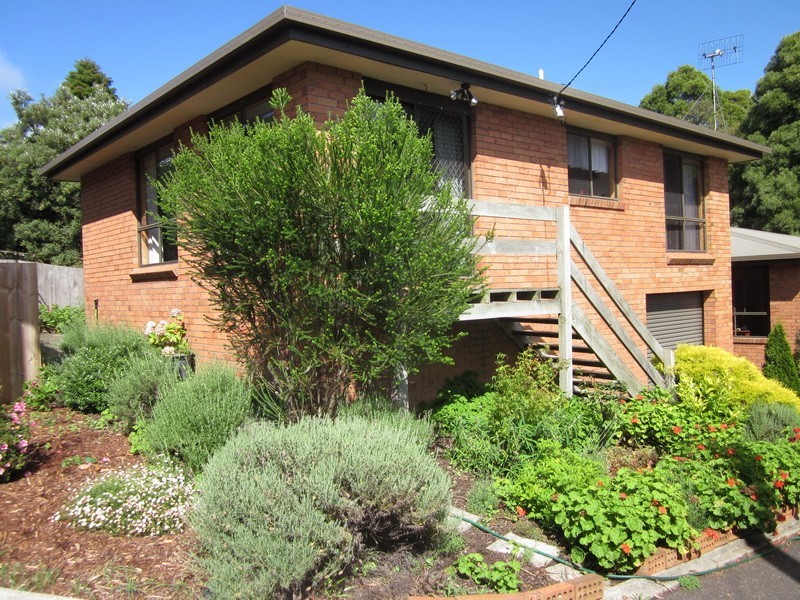 3/6 West Street, Burnie TAS 7320