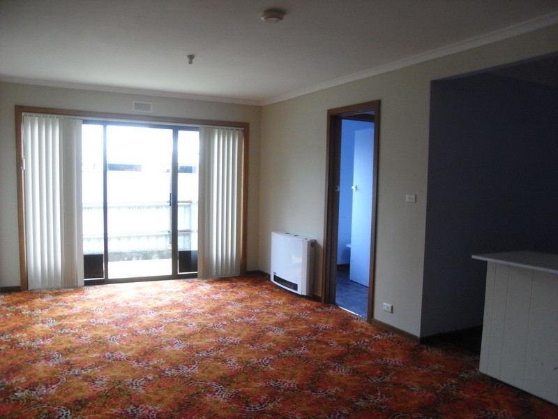 2/17a Sutton Street, Burnie TAS 7320