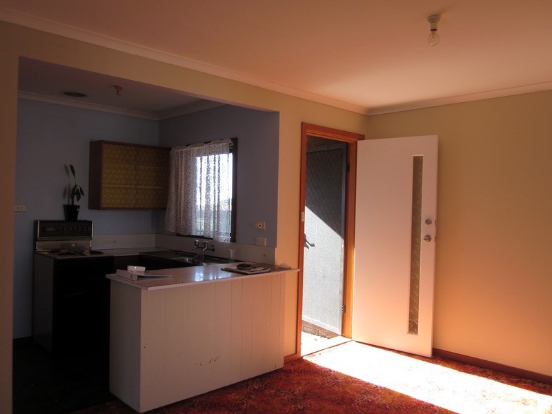 2/17a Sutton Street, Burnie TAS 7320