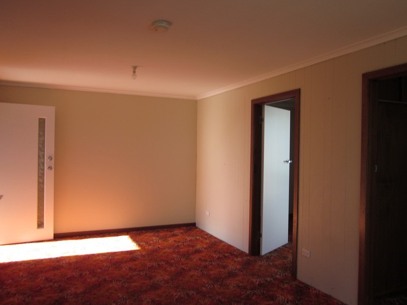2/17a Sutton Street, Burnie TAS 7320