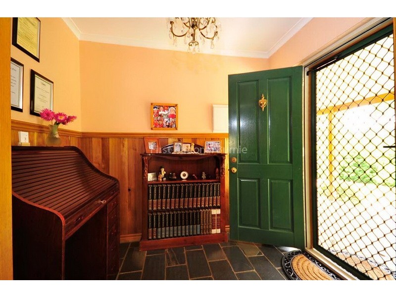19 Old Cam Road, Somerset TAS 7322