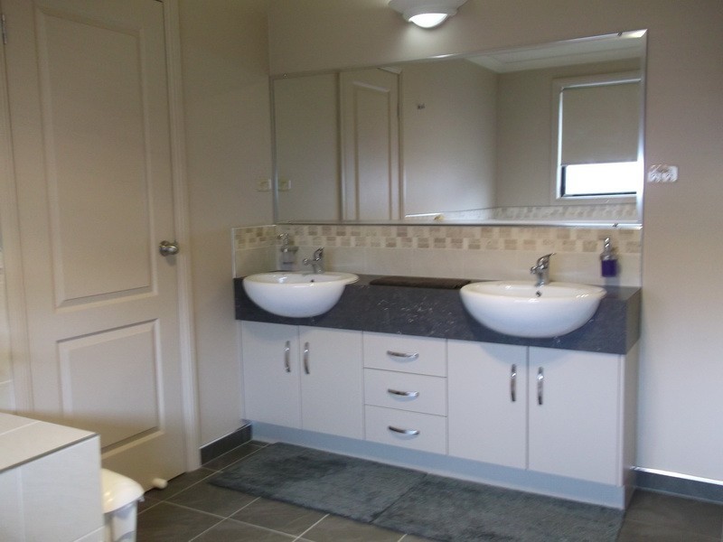 8 Dowling Drive, Burnie TAS 7320