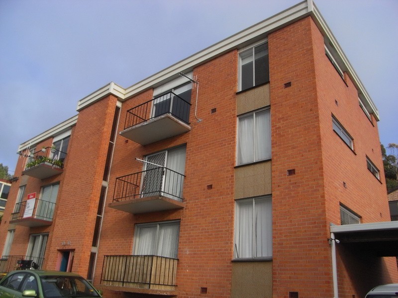 2/172-174 Wilson Street, Burnie TAS 7320