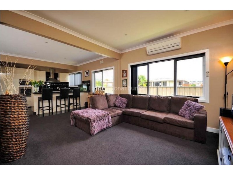 85 Bass Highway, Somerset TAS 7322