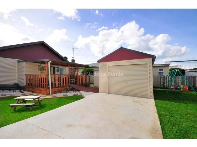 85 Bass Highway, Somerset TAS 7322
