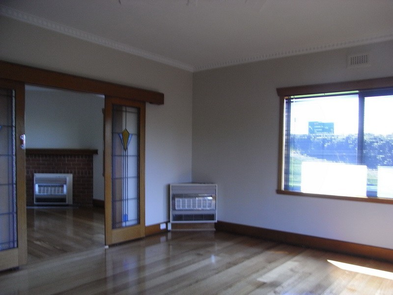 8 Moody Street, Burnie TAS 7320