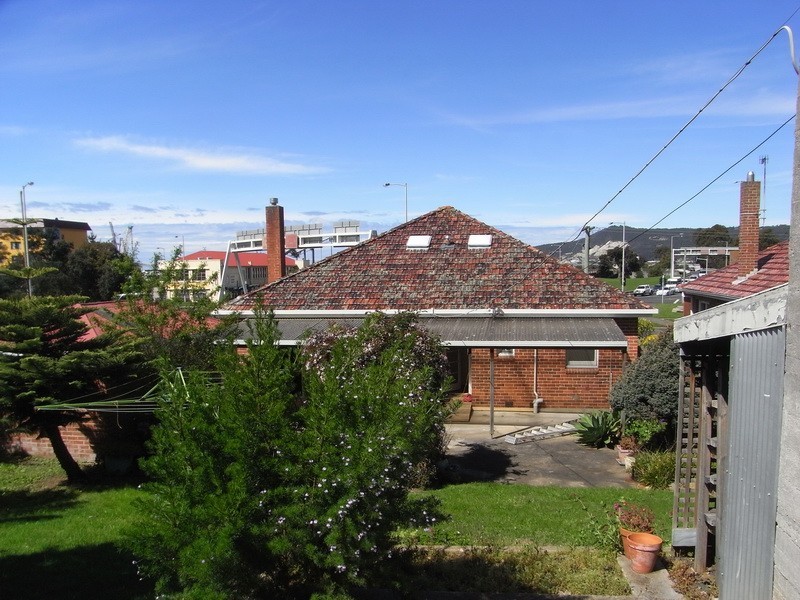 8 Moody Street, Burnie TAS 7320