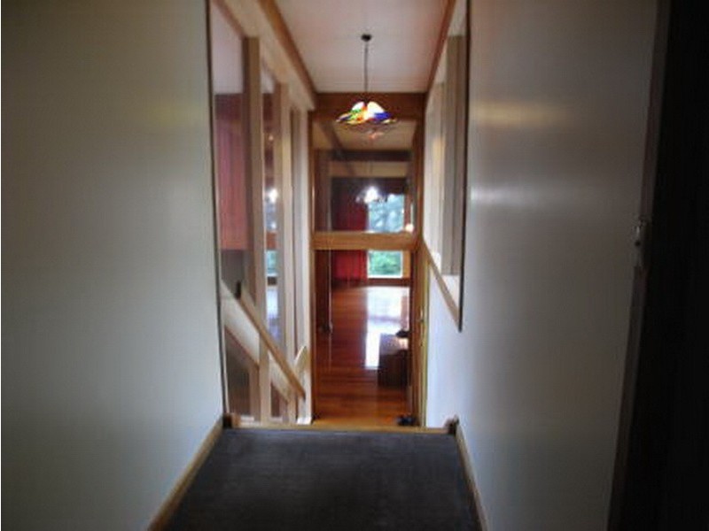 8 Seaview Avenue, Burnie TAS 7320