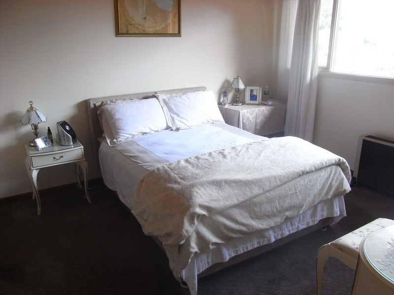 8 Seaview Avenue, Burnie TAS 7320