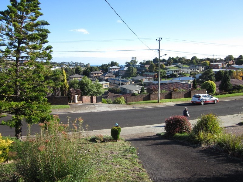 63 Grandview Avenue, Burnie TAS 7320