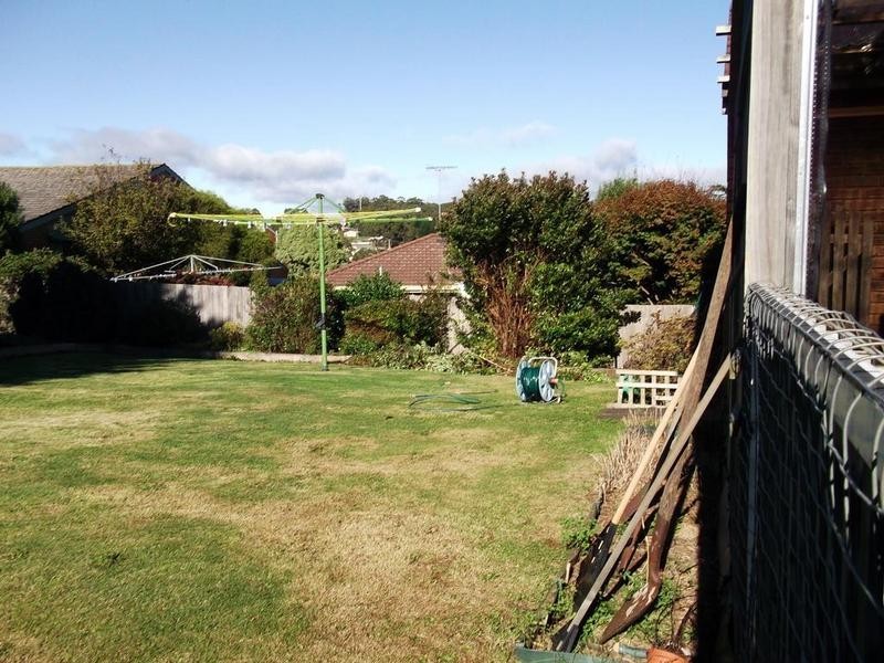 2 Hillfarm Drive, Burnie TAS 7320