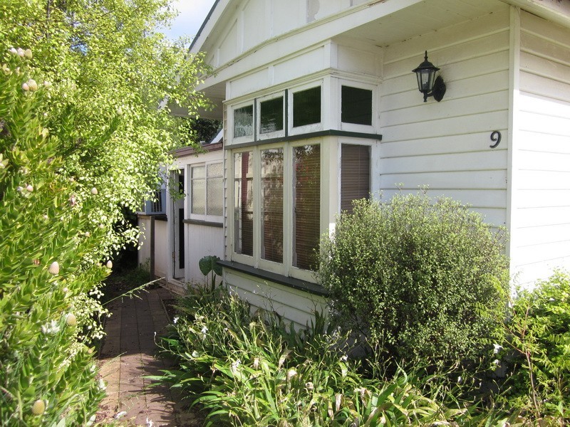 1/9 Hodgman Street, Burnie TAS 7320