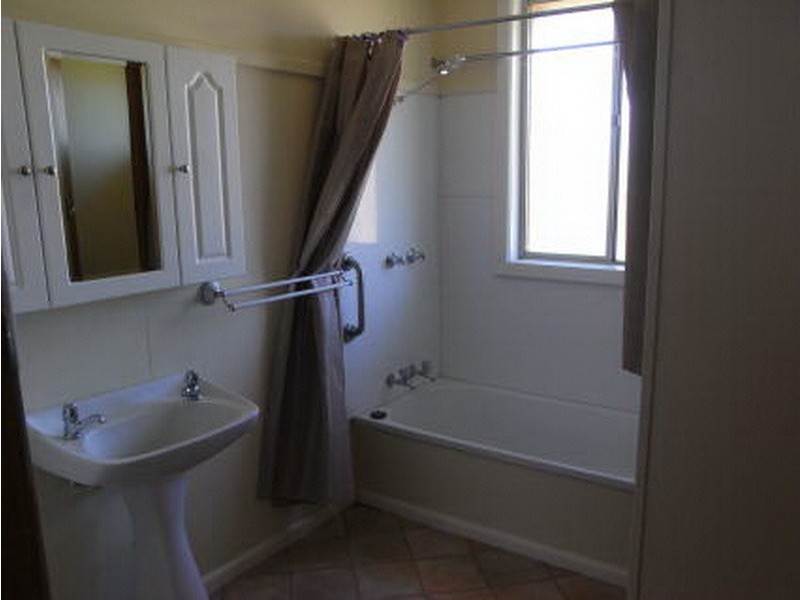 2/24 Malakoff Street, Somerset TAS 7322