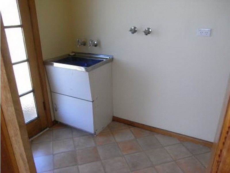 2/24 Malakoff Street, Somerset TAS 7322