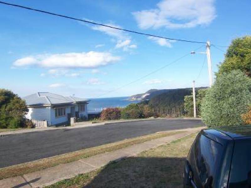 6 Scott Street, Upper Burnie TAS 7320