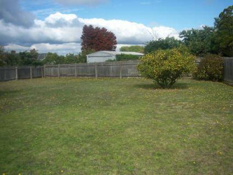 6 Scott Street, Upper Burnie TAS 7320