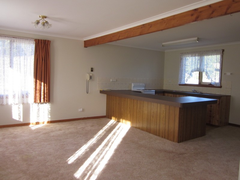 3/33 Collins Street, Burnie TAS 7320