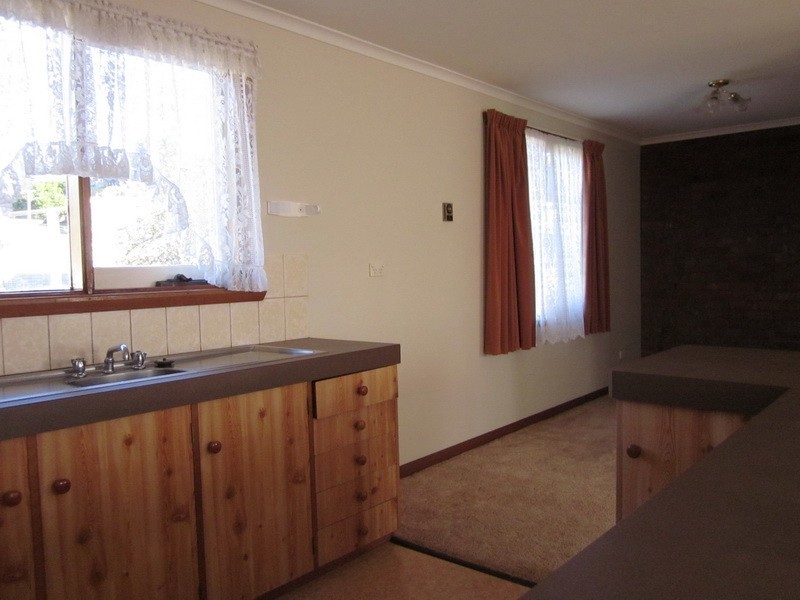 3/33 Collins Street, Burnie TAS 7320