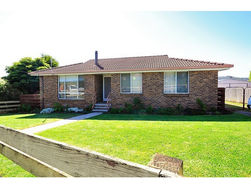 93 Old Surrey Road, Burnie TAS 7320