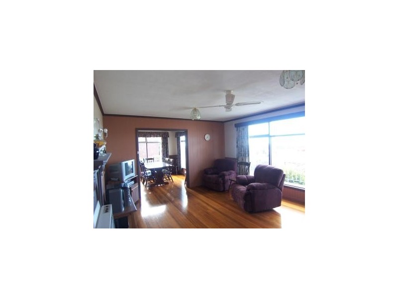 24 Monnington Street, Burnie TAS 7320