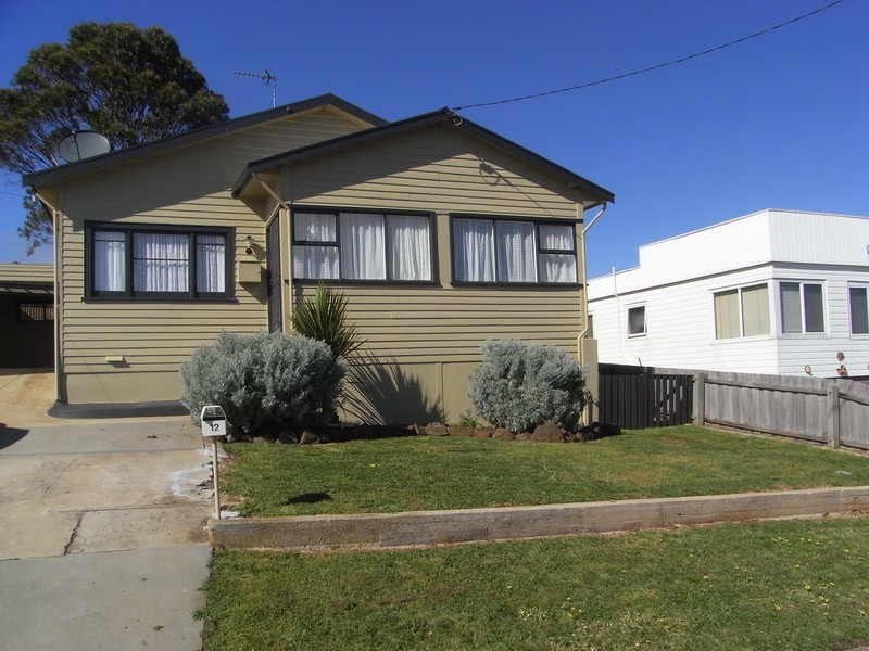12 Hayes Street, Burnie TAS 7320