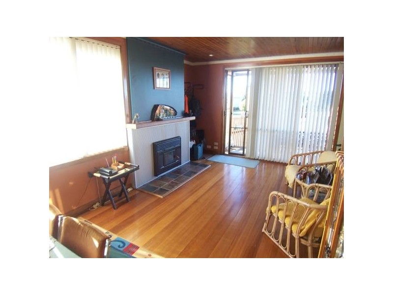 60 Cardigan Street, Somerset TAS 7322