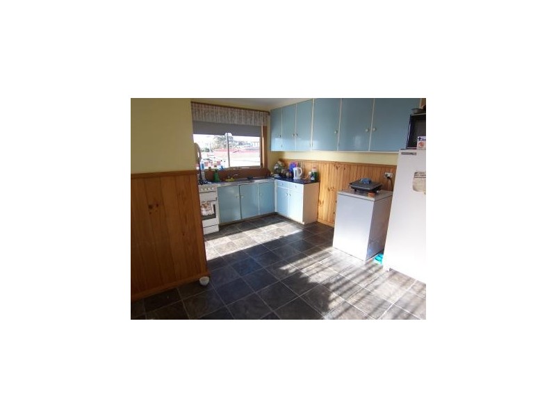 Lucas Place, Burnie TAS 7320