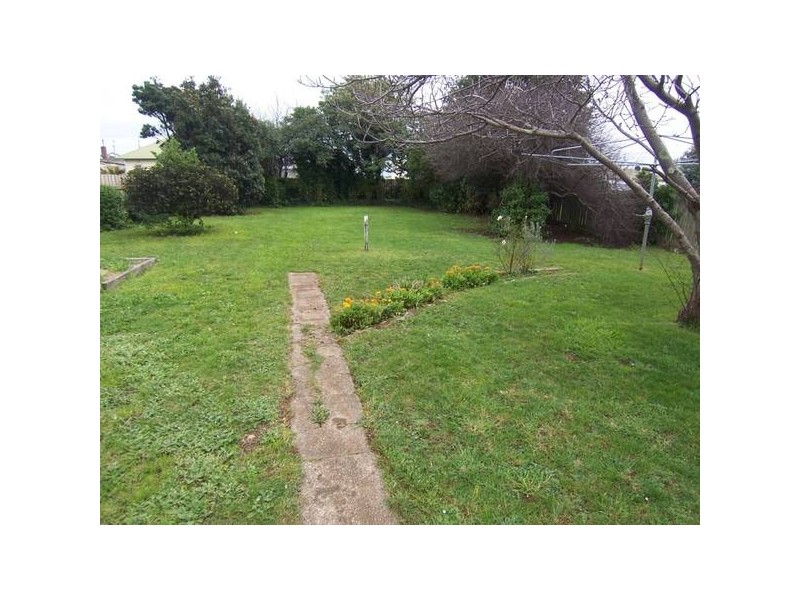 Mace Street, Burnie TAS 7320