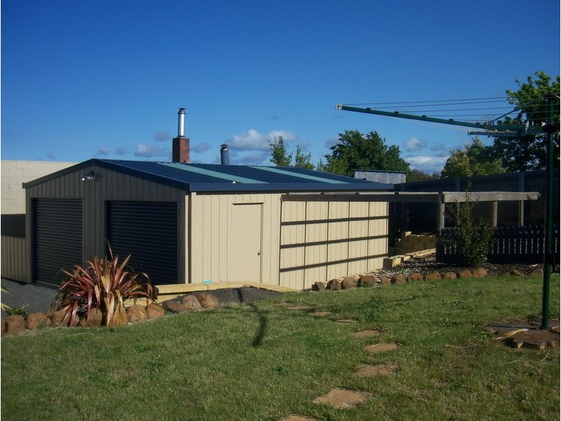 2 Pease Street, Burnie TAS 7320