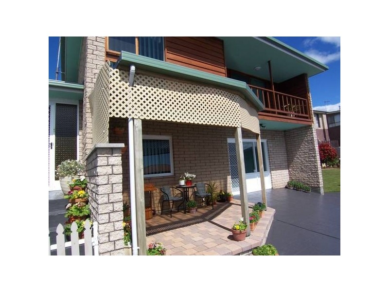 29 Elizabeth Street, Somerset TAS 7322