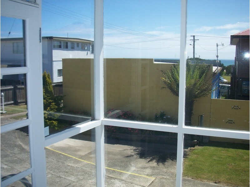 3 Esplanade, Somerset TAS 7322