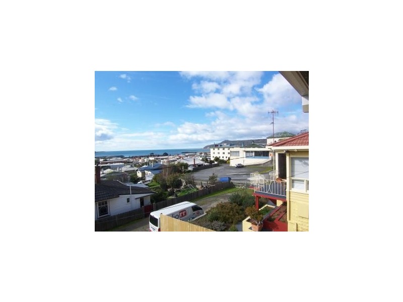 7 Cooper Street, Burnie TAS 7320