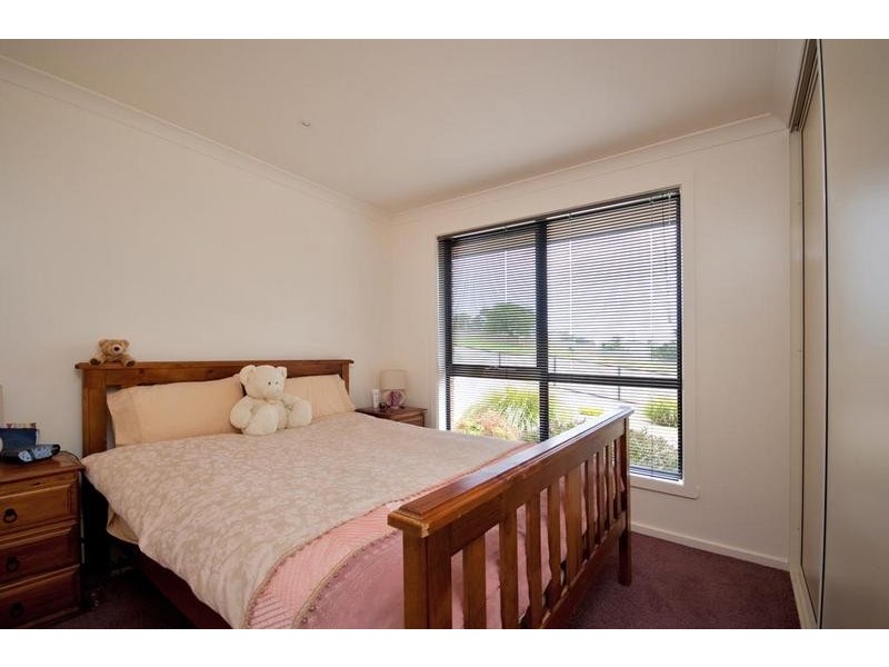 2/1 Greenacre Street, Burnie TAS 7320